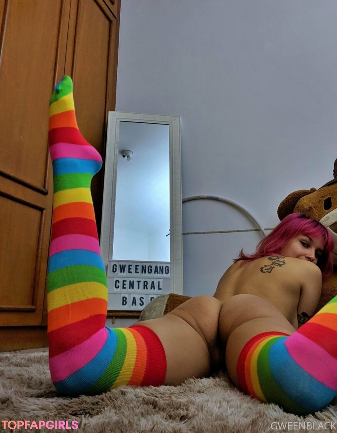 Foto desnuda filtrada de OnlyFans de Gweenblack #447 Foto desnuda filtrada de OnlyFans de Gweenblack #447
