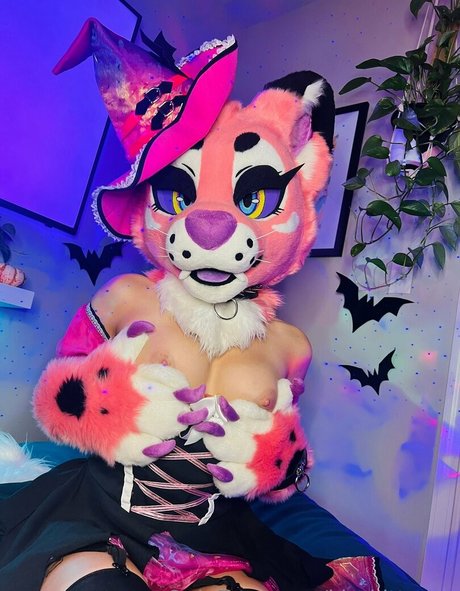 Foto desnuda filtrada de OnlyFans de Kirakittyxxx