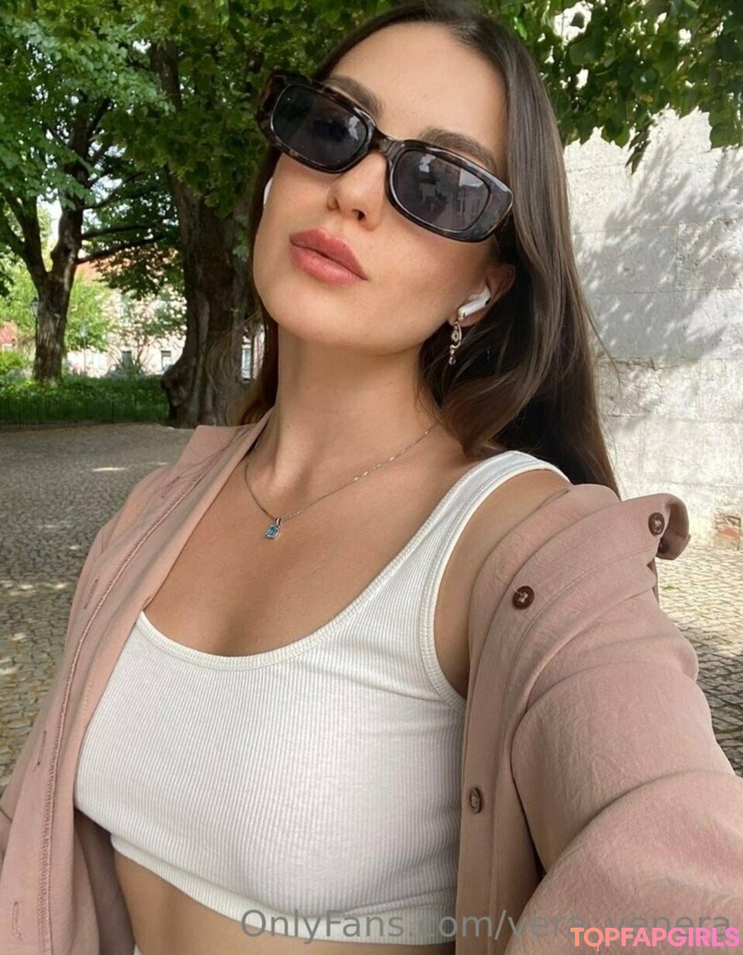 Foto desnuda filtrada de OnlyFans de Veravenera #73 Foto desnuda filtrada de OnlyFans de Veravenera #73