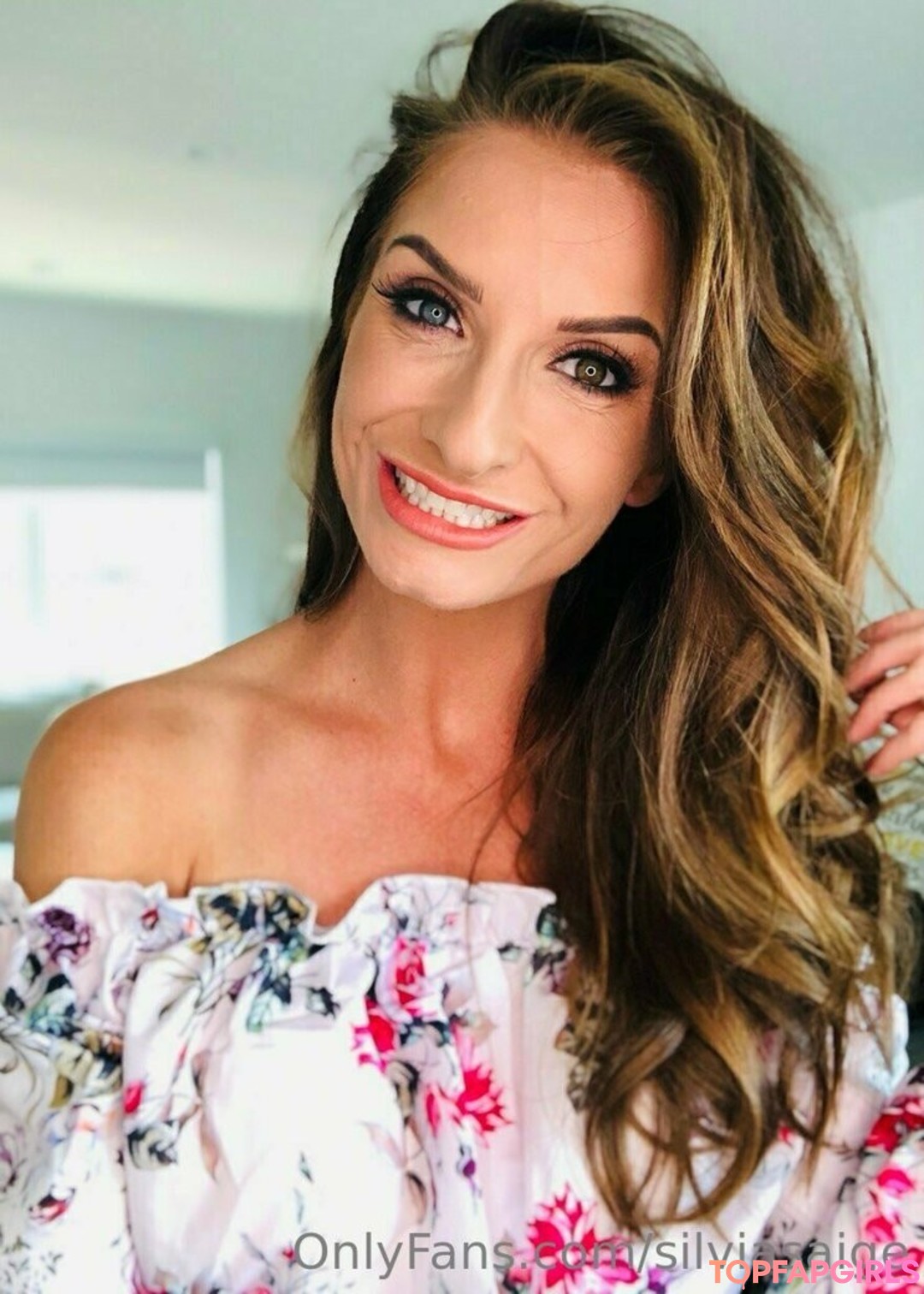 Foto desnuda filtrada de OnlyFans de Silviasaige #72 Foto desnuda filtrada de OnlyFans de Silviasaige #72