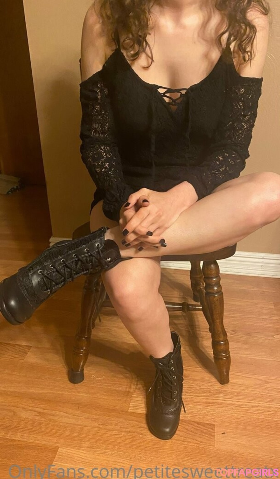 Foto desnuda filtrada de OnlyFans de Petitesweettreatx #114 Foto desnuda filtrada de OnlyFans de Petitesweettreatx #114