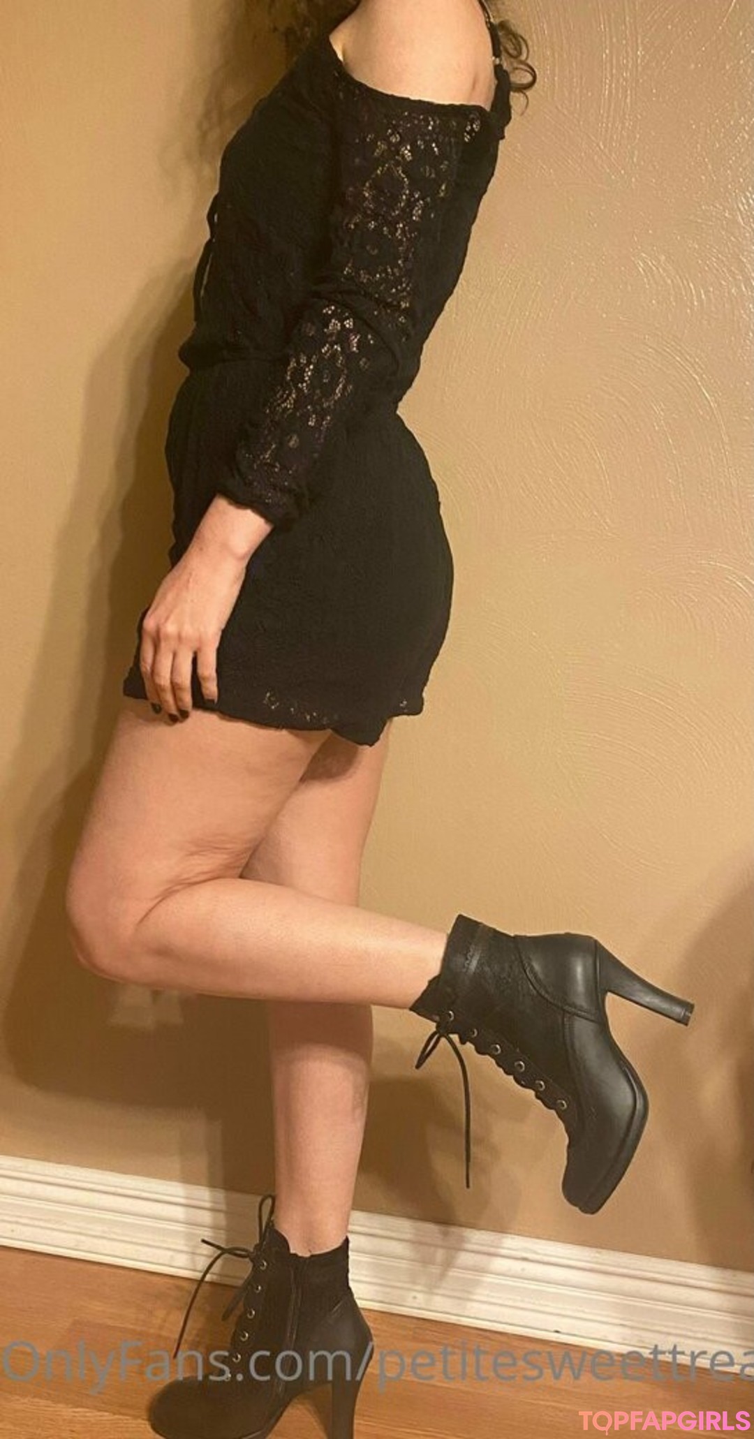 Foto desnuda filtrada de OnlyFans de Petitesweettreatx #93 Foto desnuda filtrada de OnlyFans de Petitesweettreatx #93