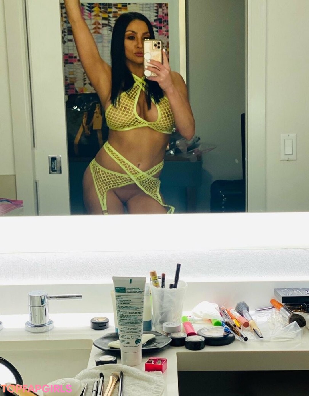 Foto desnuda filtrada de OnlyFans de Audreybitoni #54 Foto desnuda filtrada de OnlyFans de Audreybitoni #54