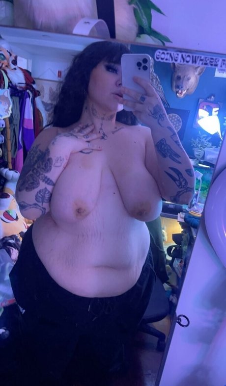Foto desnuda filtrada de OnlyFans de Rhawk3