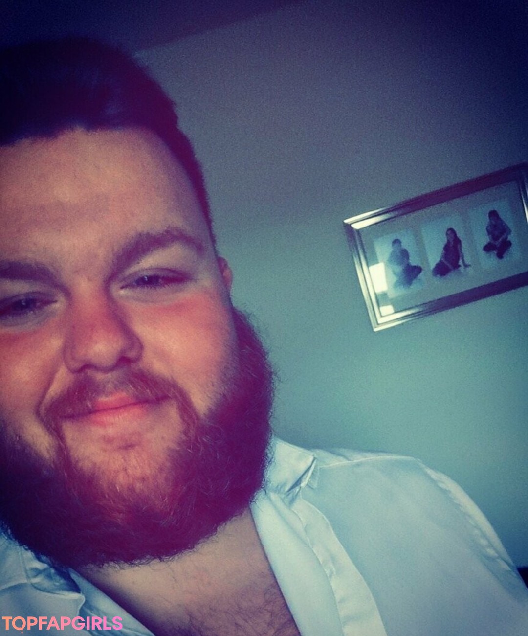 Foto desnuda filtrada de OnlyFans de Daddyybearrfree #17 Foto desnuda filtrada de OnlyFans de Daddyybearrfree #17