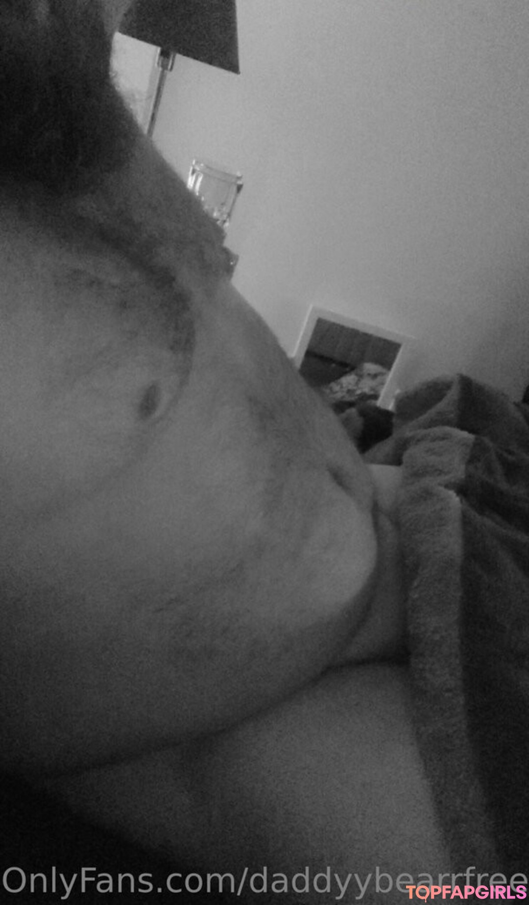 Foto desnuda filtrada de OnlyFans de Daddyybearrfree #29 Foto desnuda filtrada de OnlyFans de Daddyybearrfree #29