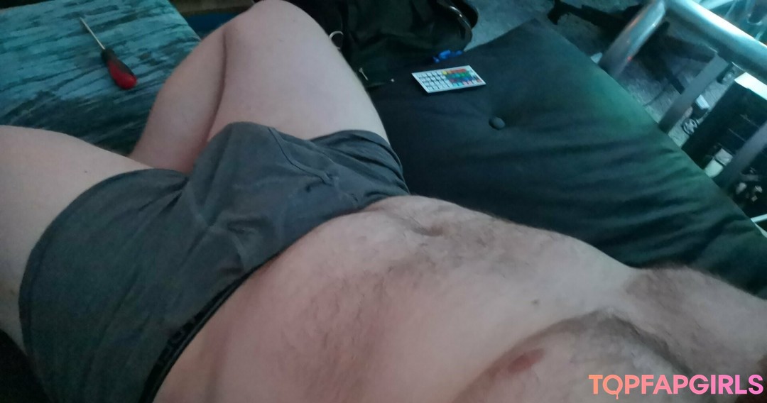 Foto desnuda filtrada de OnlyFans de Daddyybearrfree #34 Foto desnuda filtrada de OnlyFans de Daddyybearrfree #34