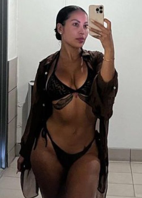 Foto desnuda filtrada de OnlyFans de Get Bodied By J