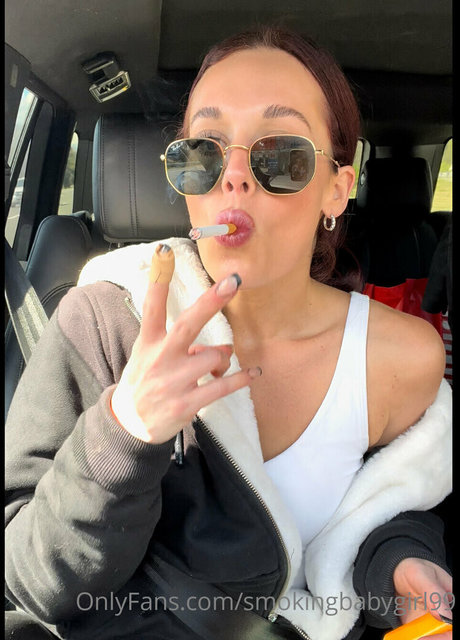 Smokingbabygirl99