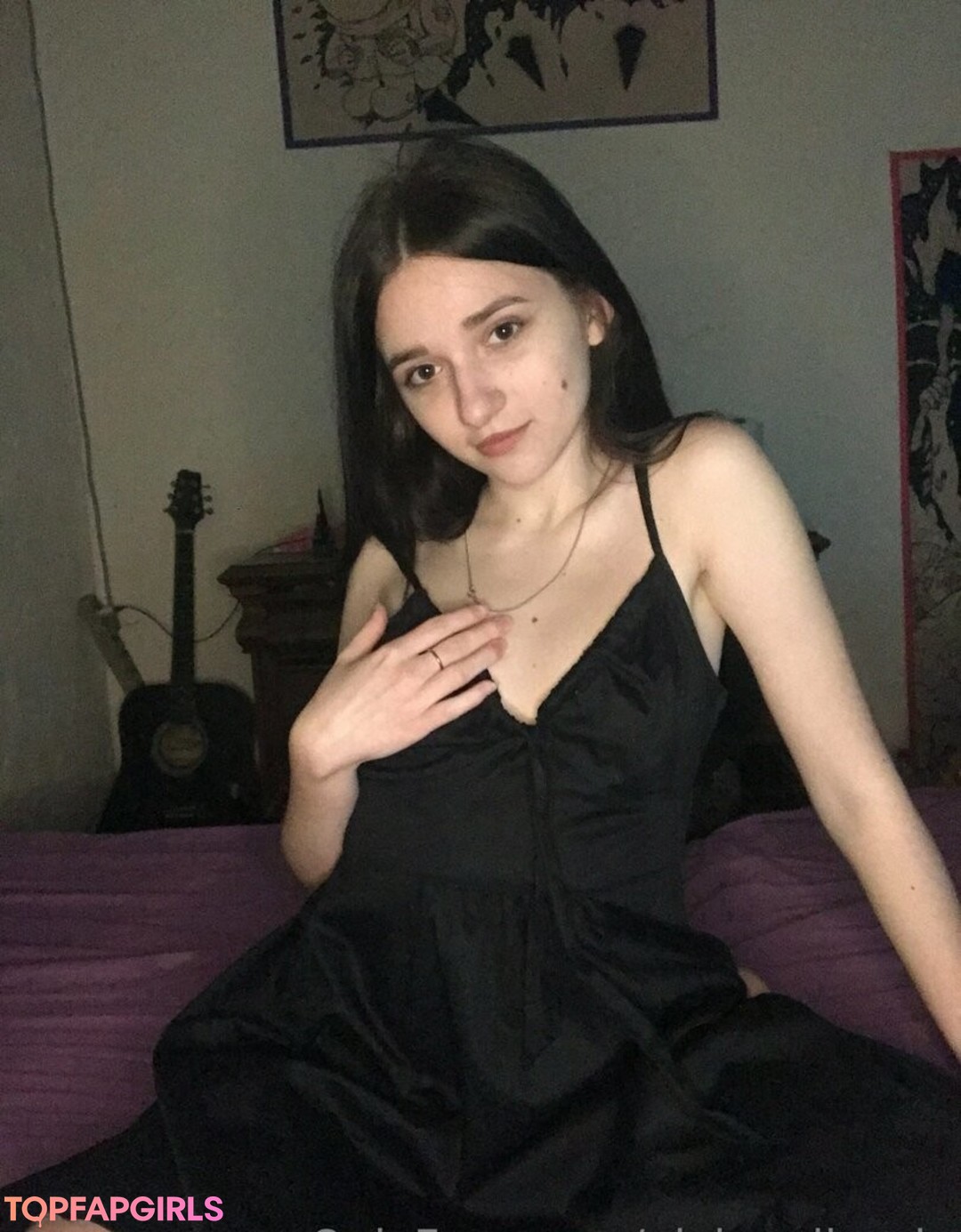 Foto desnuda filtrada de OnlyFans de Pixiepollyvip #15 Foto desnuda filtrada de OnlyFans de Pixiepollyvip #15