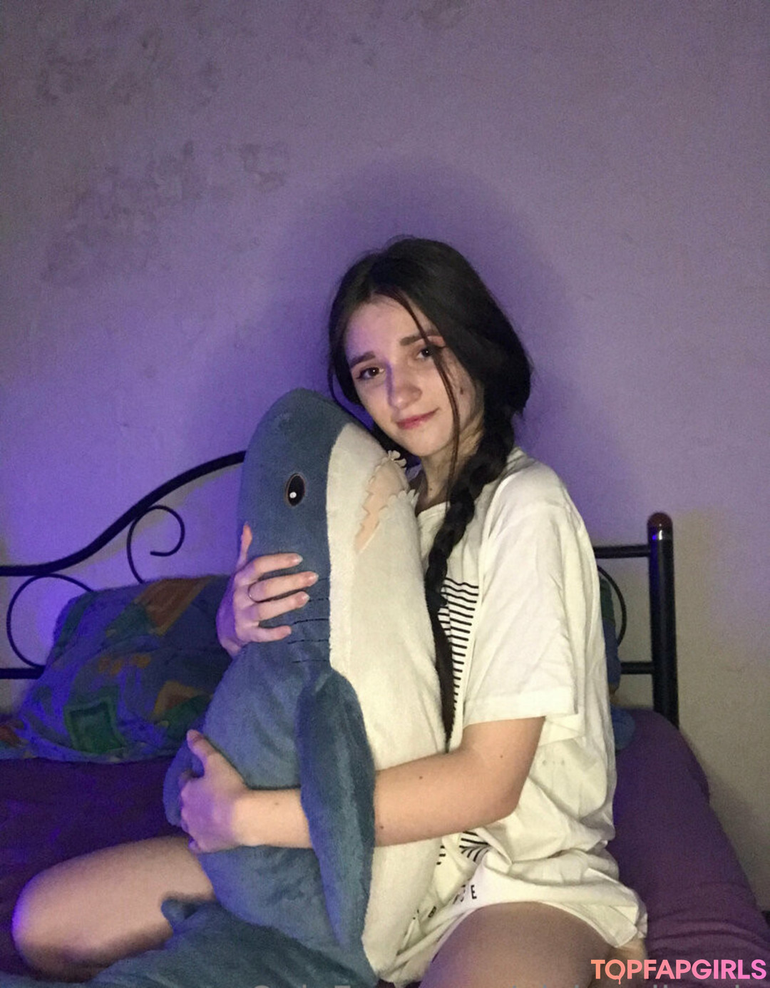 Foto desnuda filtrada de OnlyFans de Pixiepollyvip #18 Foto desnuda filtrada de OnlyFans de Pixiepollyvip #18