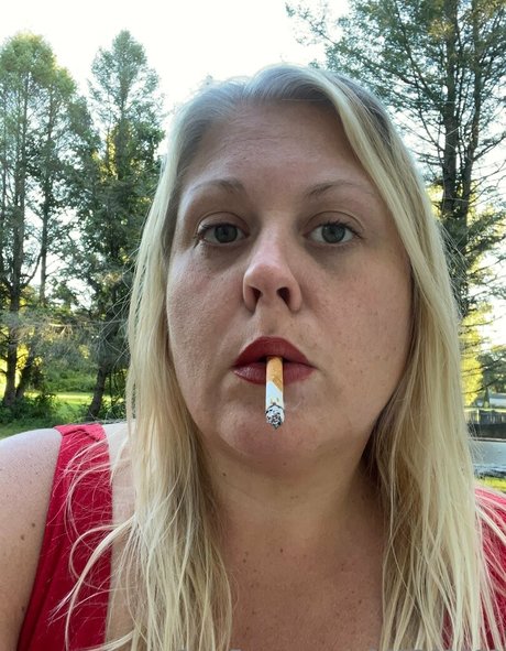 Foto desnuda filtrada de OnlyFans de Smokybrookeb