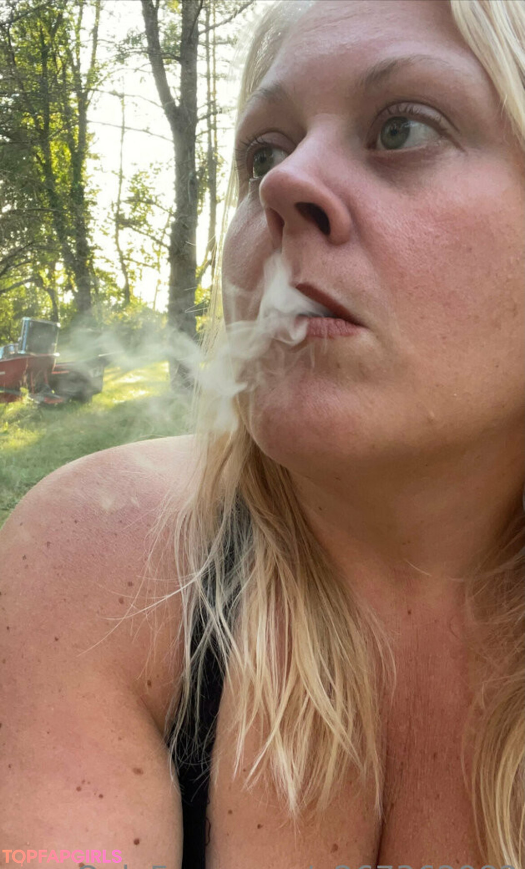 Foto desnuda filtrada de OnlyFans de Smokybrookeb #20 Foto desnuda filtrada de OnlyFans de Smokybrookeb #20