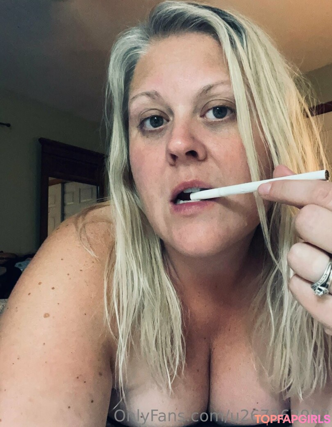 Foto desnuda filtrada de OnlyFans de Smokybrookeb #49 Foto desnuda filtrada de OnlyFans de Smokybrookeb #49