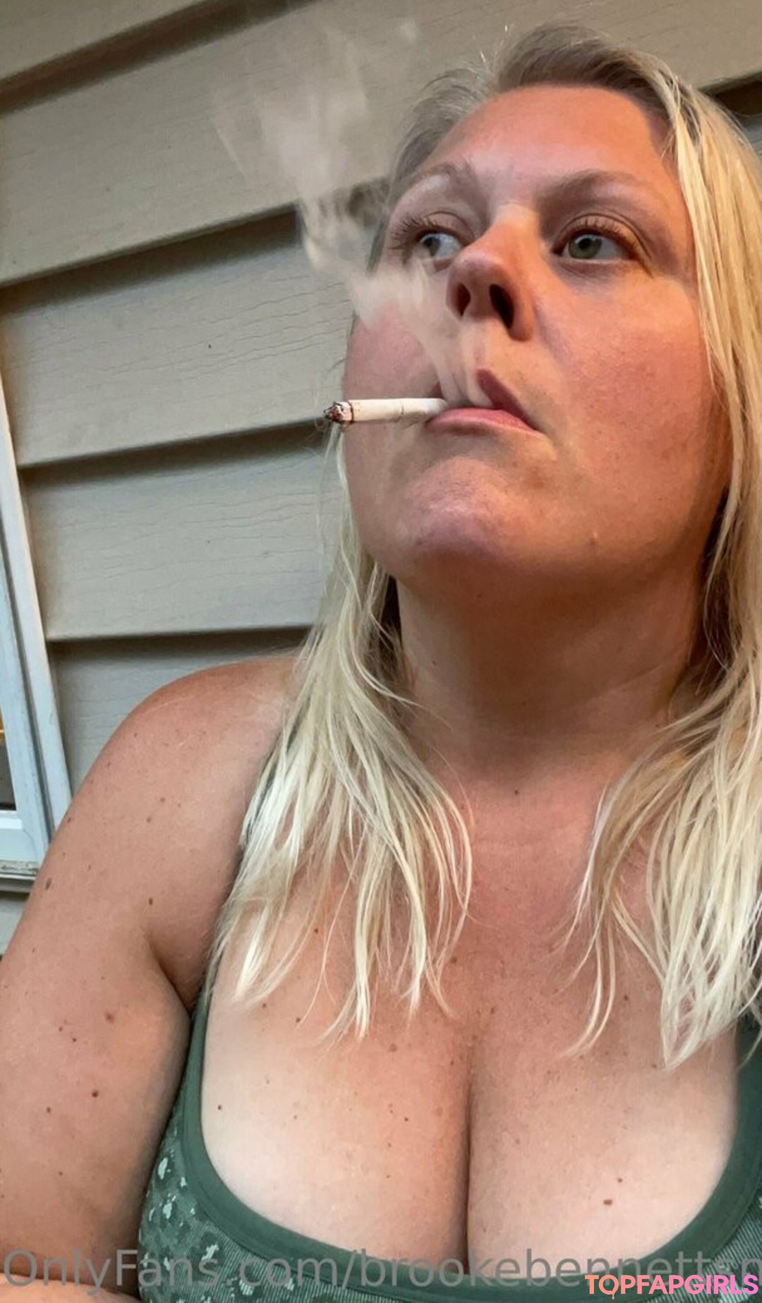 Foto desnuda filtrada de OnlyFans de Smokybrookeb #53 Foto desnuda filtrada de OnlyFans de Smokybrookeb #53