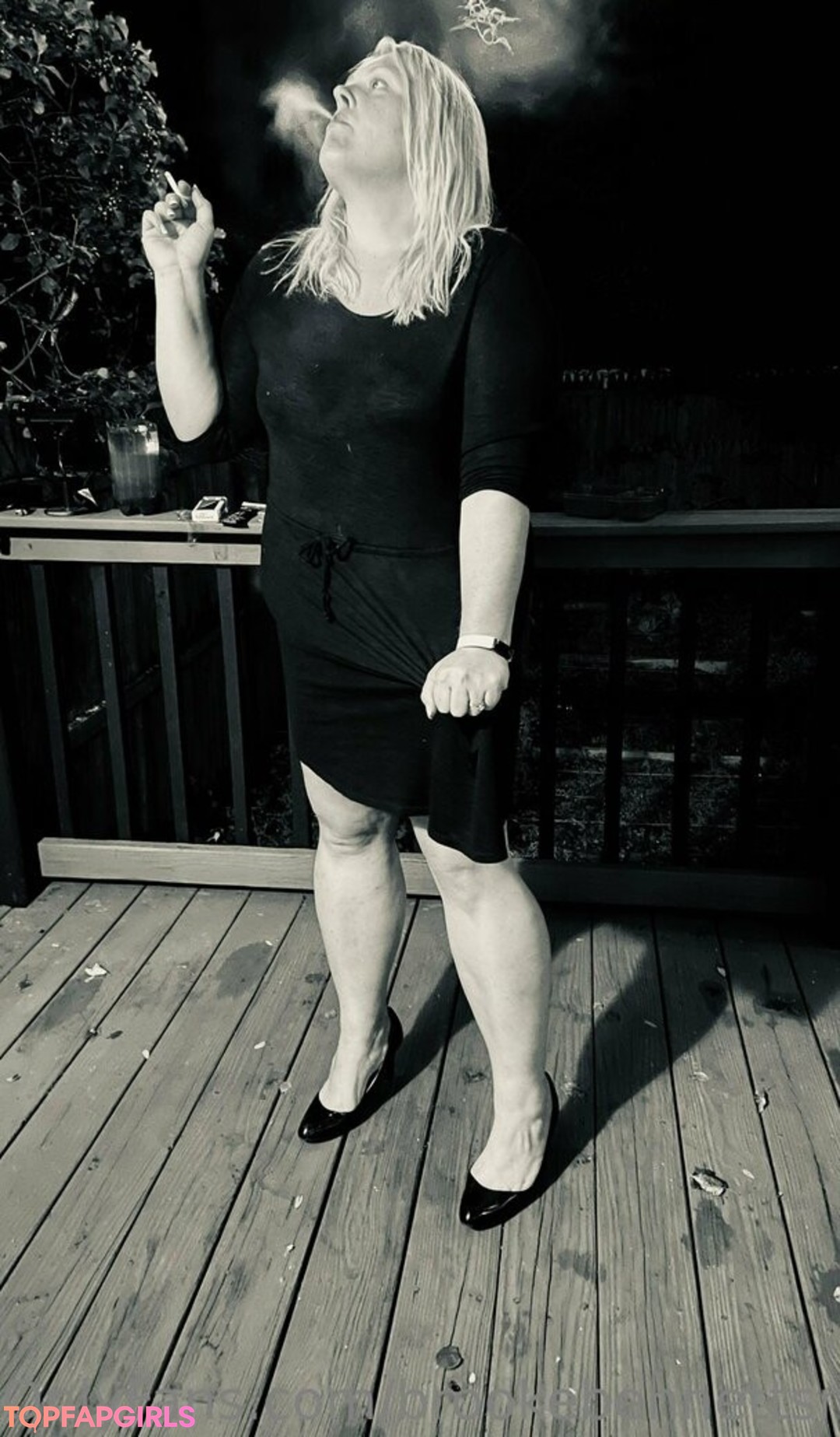 Foto desnuda filtrada de OnlyFans de Smokybrookeb #69 Foto desnuda filtrada de OnlyFans de Smokybrookeb #69