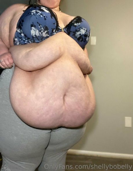 Shellybobelly