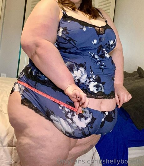 Shellybobelly