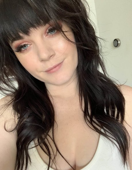 Foto desnuda filtrada de OnlyFans de Emilylynne