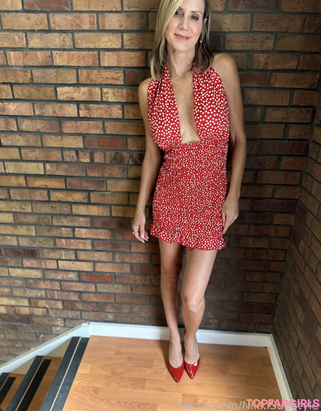 Foto desnuda filtrada de OnlyFans de Nicole Suzanne #51 Foto desnuda filtrada de OnlyFans de Nicole Suzanne #51
