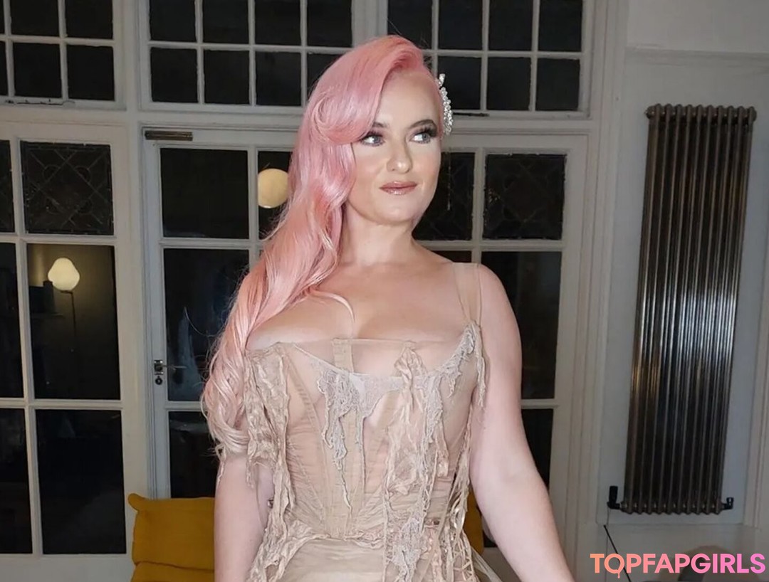 Foto desnuda filtrada de OnlyFans de Grace Chatto #117 Foto desnuda filtrada de OnlyFans de Grace Chatto #117