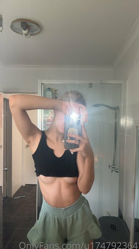 Foto desnuda filtrada de OnlyFans de Shaniasand