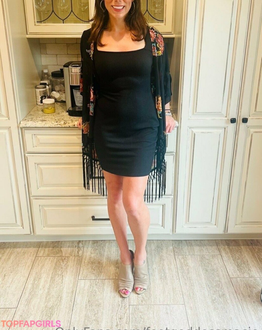 Foto desnuda filtrada de OnlyFans de Footgoddessmacie #74 Foto desnuda filtrada de OnlyFans de Footgoddessmacie #74