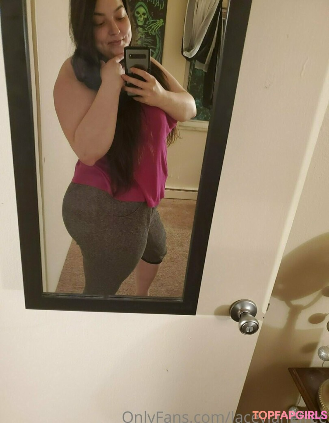 Foto desnuda filtrada de OnlyFans de Laceylanefree #74 Foto desnuda filtrada de OnlyFans de Laceylanefree #74