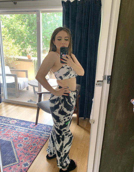 Esther Povitsky