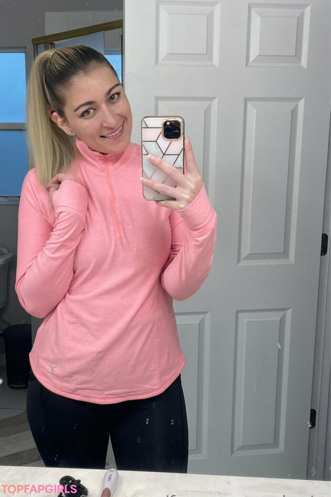 Foto desnuda filtrada de OnlyFans de Francescapolenta #38 Foto desnuda filtrada de OnlyFans de Francescapolenta #38