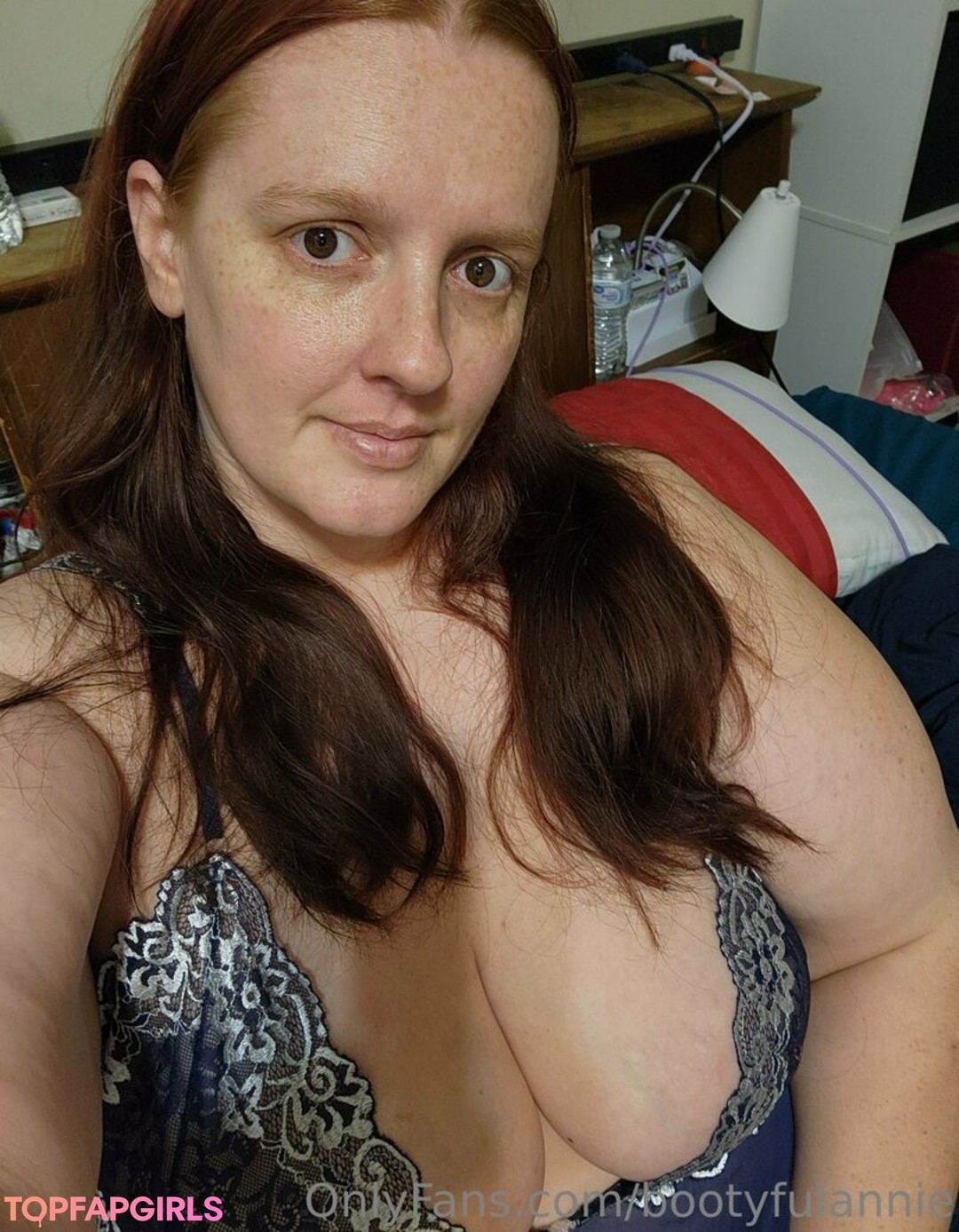 Foto desnuda filtrada de OnlyFans de Bootyfulannie #237 Foto desnuda filtrada de OnlyFans de Bootyfulannie #237