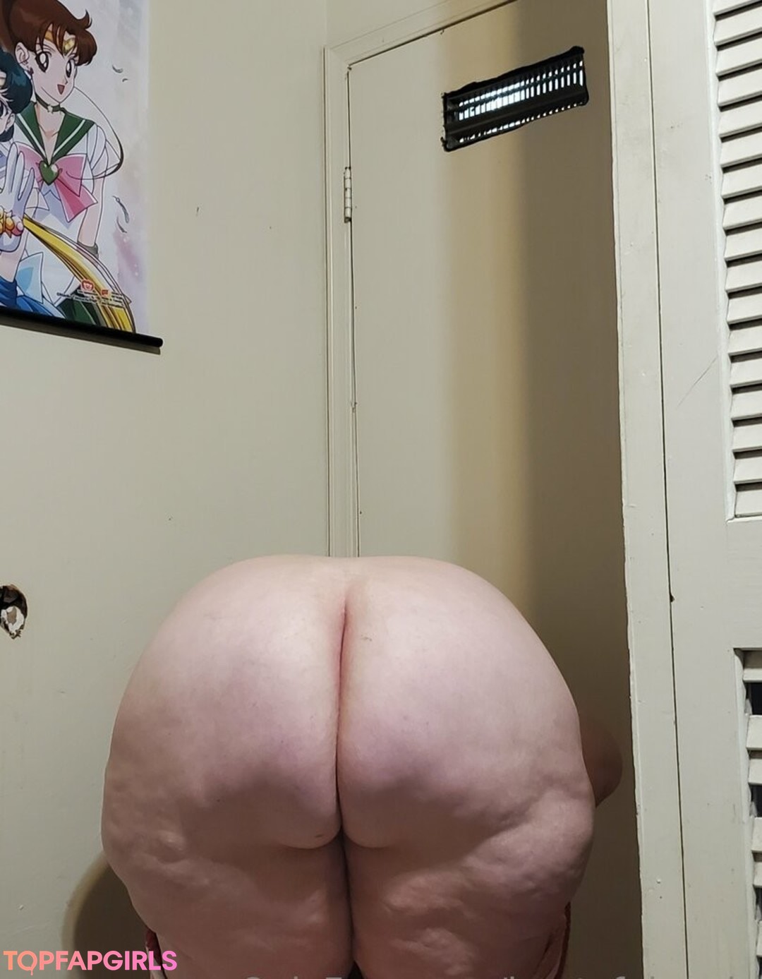 Foto desnuda filtrada de OnlyFans de Bootyfulannie #254 Foto desnuda filtrada de OnlyFans de Bootyfulannie #254