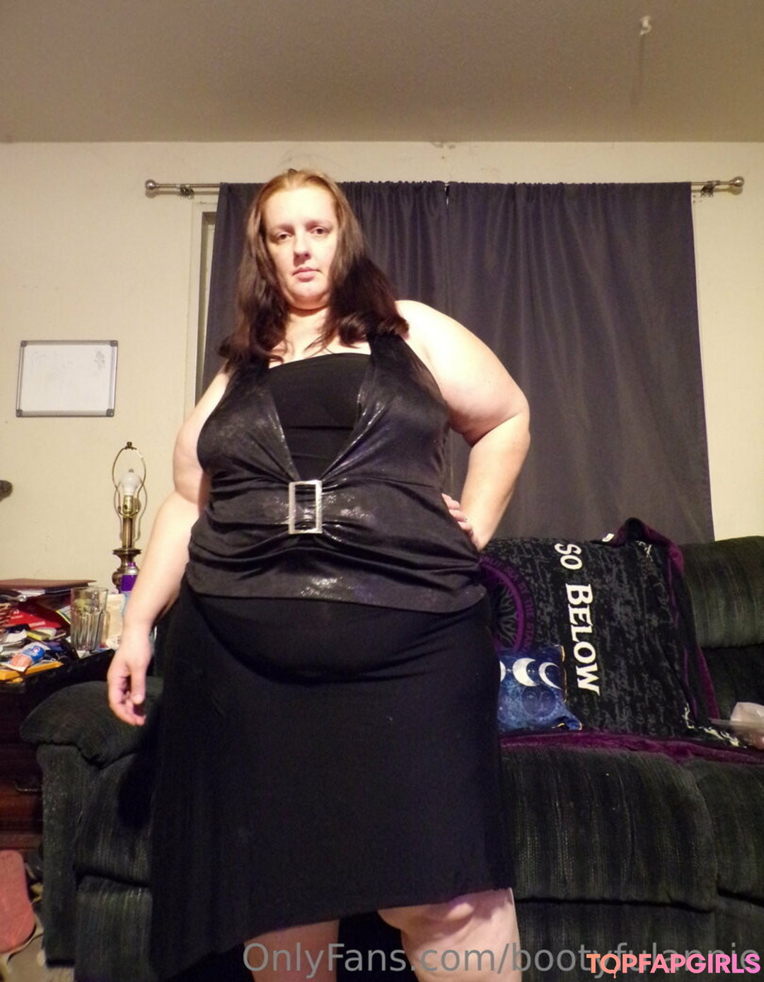 Foto desnuda filtrada de OnlyFans de Bootyfulannie #46 Foto desnuda filtrada de OnlyFans de Bootyfulannie #46