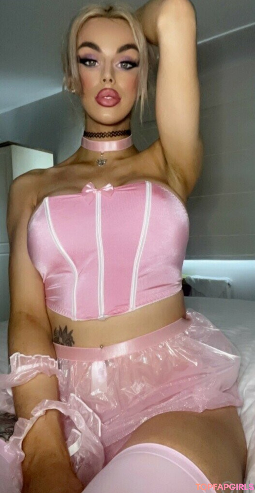 Foto desnuda filtrada de OnlyFans de Malibumerc #12 Foto desnuda filtrada de OnlyFans de Malibumerc #12