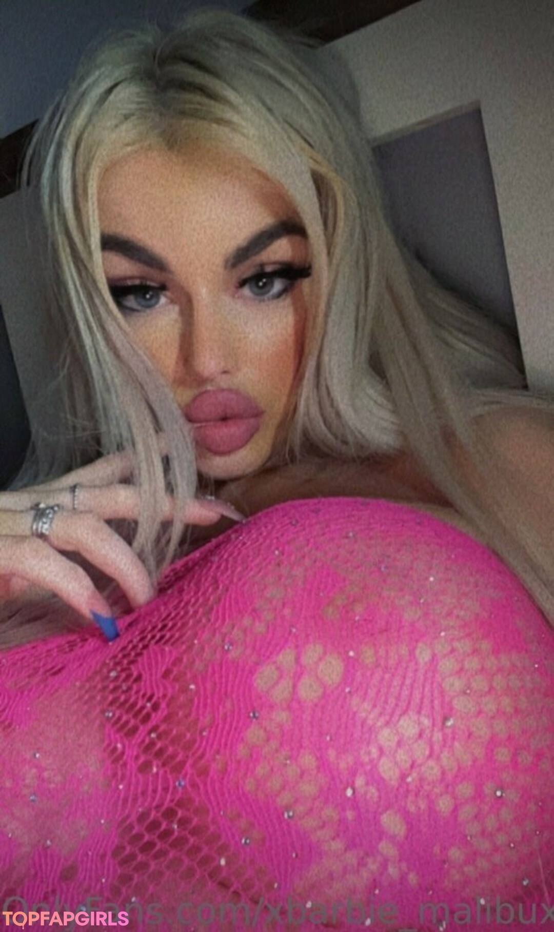 Foto desnuda filtrada de OnlyFans de Malibumerc #25 Foto desnuda filtrada de OnlyFans de Malibumerc #25