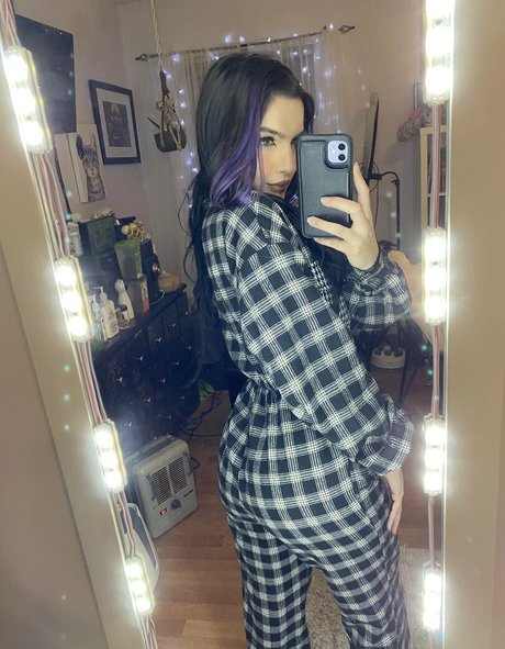 Goddessdam1