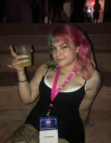 Foto desnuda filtrada de OnlyFans de Ciricesinssfw