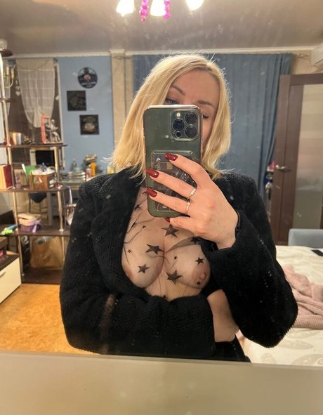 Foto desnuda filtrada de OnlyFans de Milavy