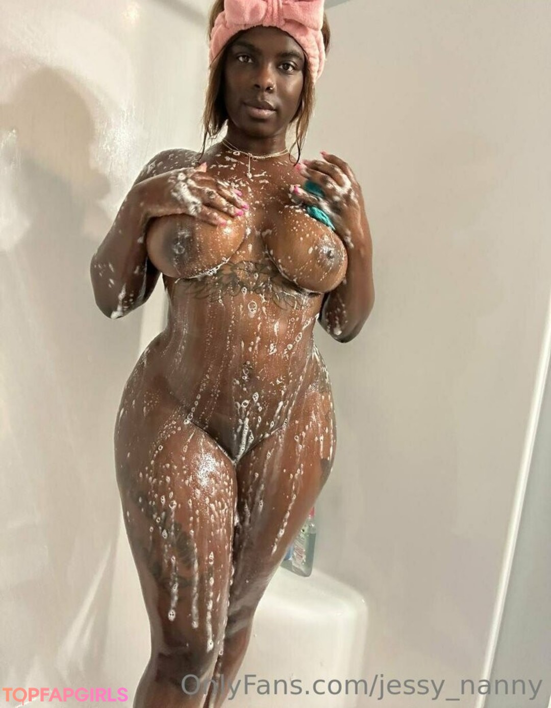 Foto desnuda filtrada de OnlyFans de Jessynanny #182 Foto desnuda filtrada de OnlyFans de Jessynanny #182