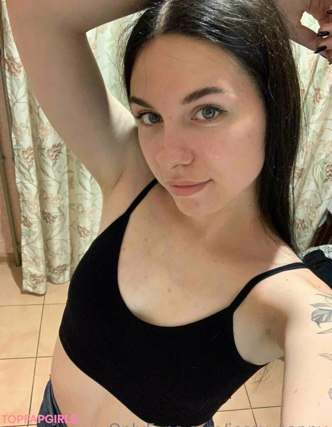 Foto desnuda filtrada de OnlyFans de Jessynanny #185 Foto desnuda filtrada de OnlyFans de Jessynanny #185