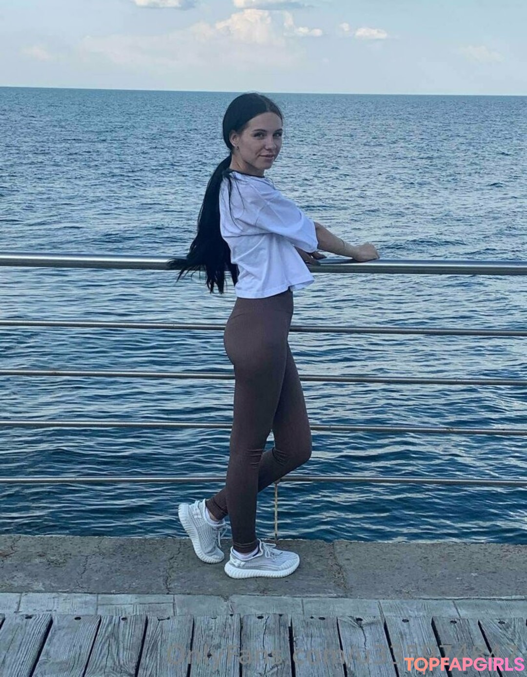 Foto desnuda filtrada de OnlyFans de Jessynanny #40 Foto desnuda filtrada de OnlyFans de Jessynanny #40