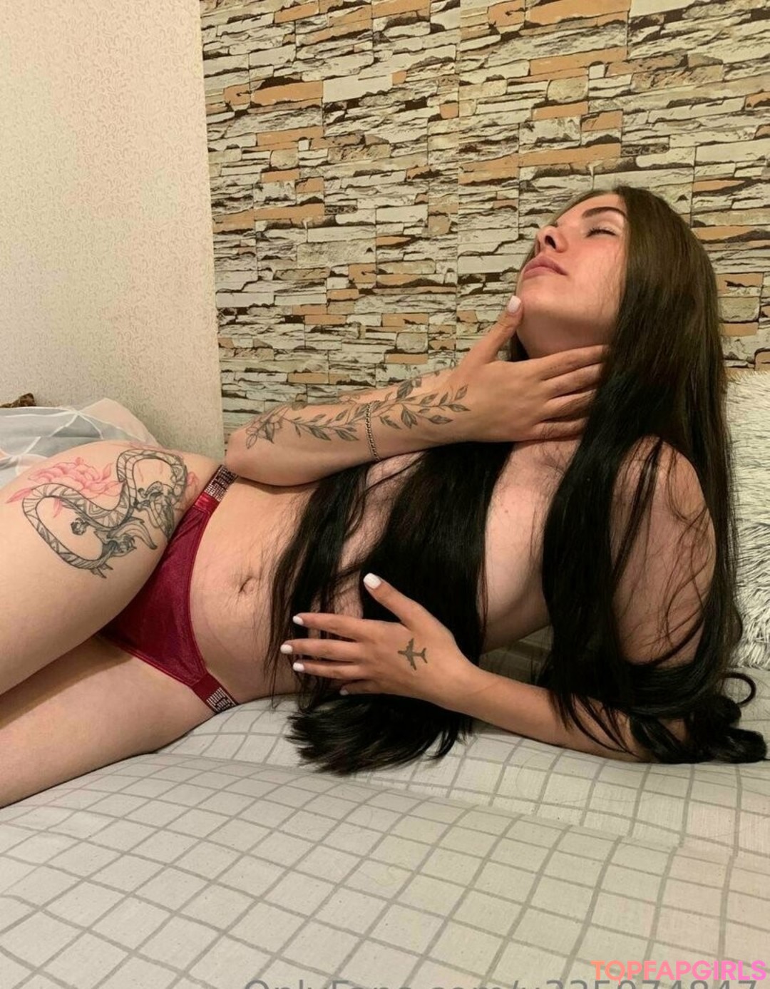 Foto desnuda filtrada de OnlyFans de Jessynanny #69 Foto desnuda filtrada de OnlyFans de Jessynanny #69