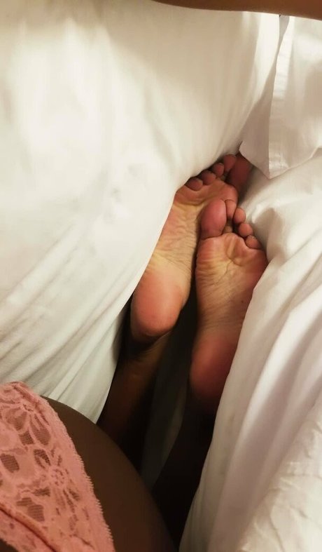 Cfootgoddessx