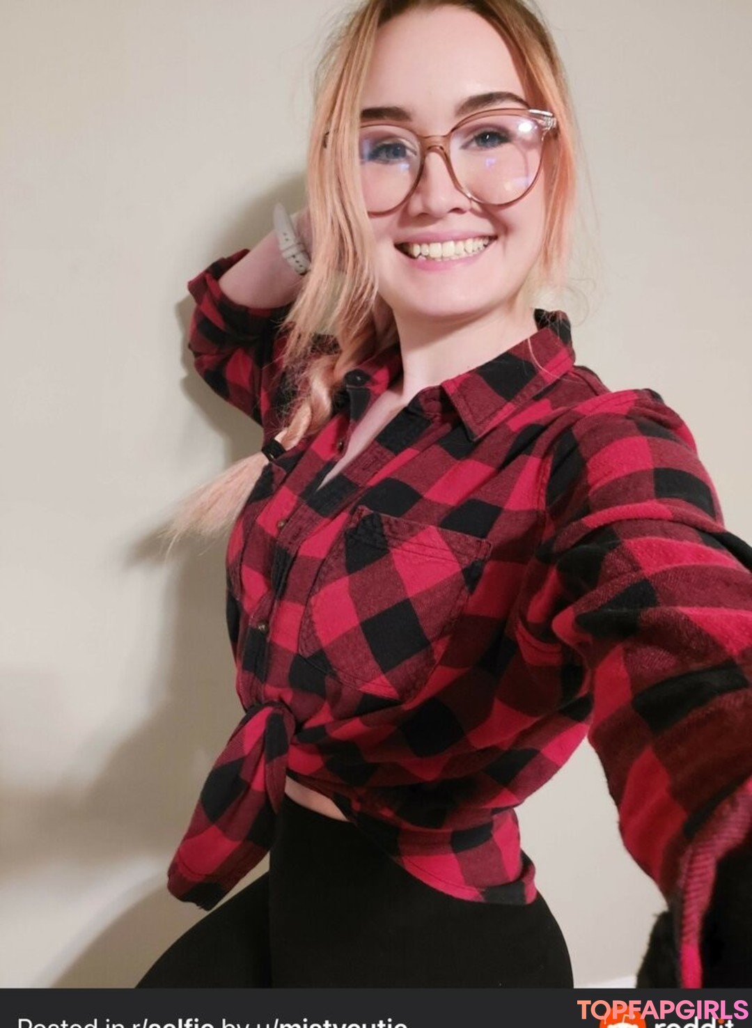 Foto desnuda filtrada de OnlyFans de Mistycutie #1 Foto desnuda filtrada de OnlyFans de Mistycutie #1