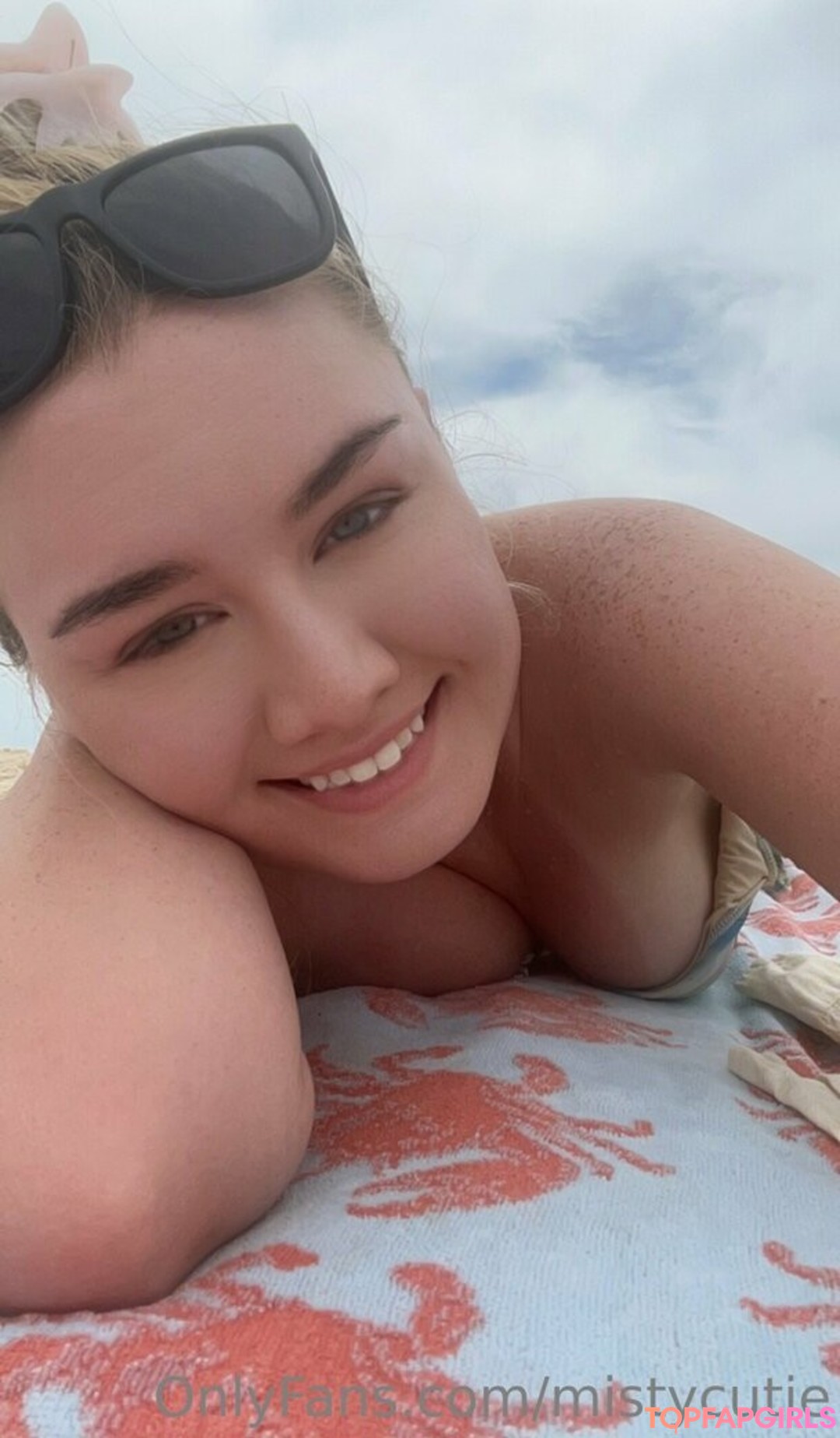 Foto desnuda filtrada de OnlyFans de Mistycutie #108 Foto desnuda filtrada de OnlyFans de Mistycutie #108