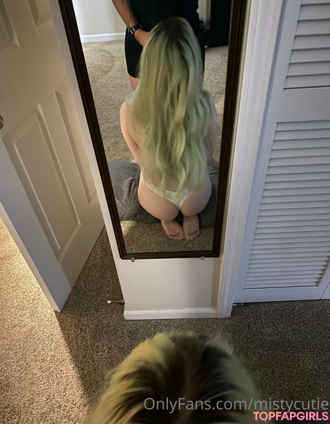 Foto desnuda filtrada de OnlyFans de Mistycutie #56 Foto desnuda filtrada de OnlyFans de Mistycutie #56