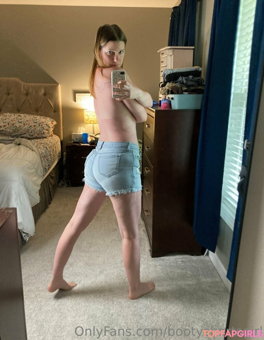 Foto desnuda filtrada de OnlyFans de Bootyshortsgirl #208 Foto desnuda filtrada de OnlyFans de Bootyshortsgirl #208