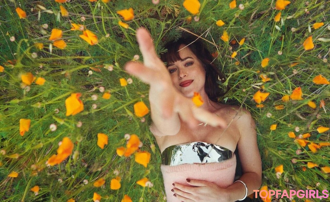 Foto desnuda filtrada de OnlyFans de Dakota Johnson #206 Foto desnuda filtrada de OnlyFans de Dakota Johnson #206