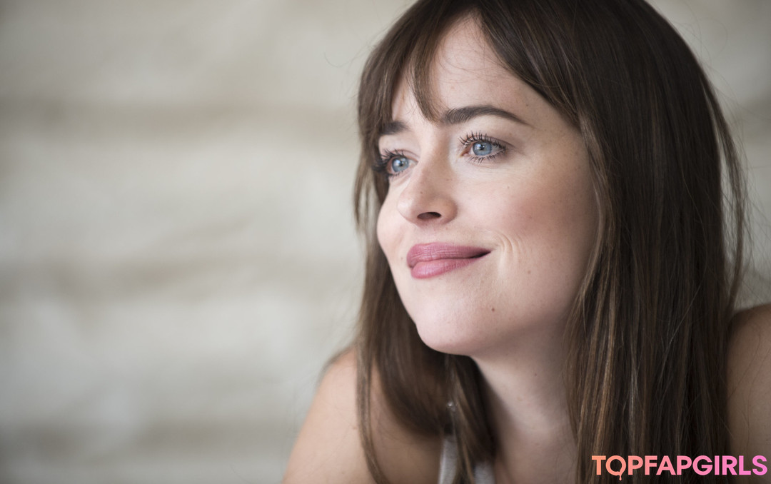 Foto desnuda filtrada de OnlyFans de Dakota Johnson #83 Foto desnuda filtrada de OnlyFans de Dakota Johnson #83