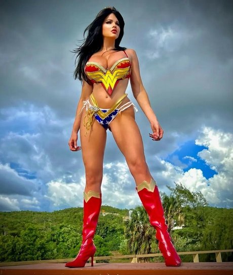Dana Hamm